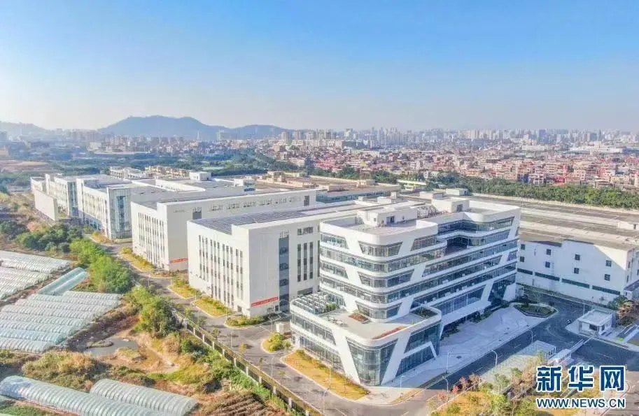 3042e379229c93b1a7d2198d109bbc1.jpg 图片