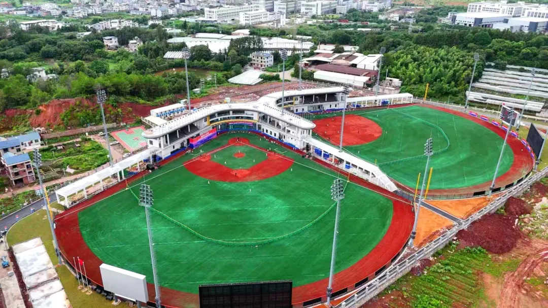 闽台棒垒球融合发展基地.jpg