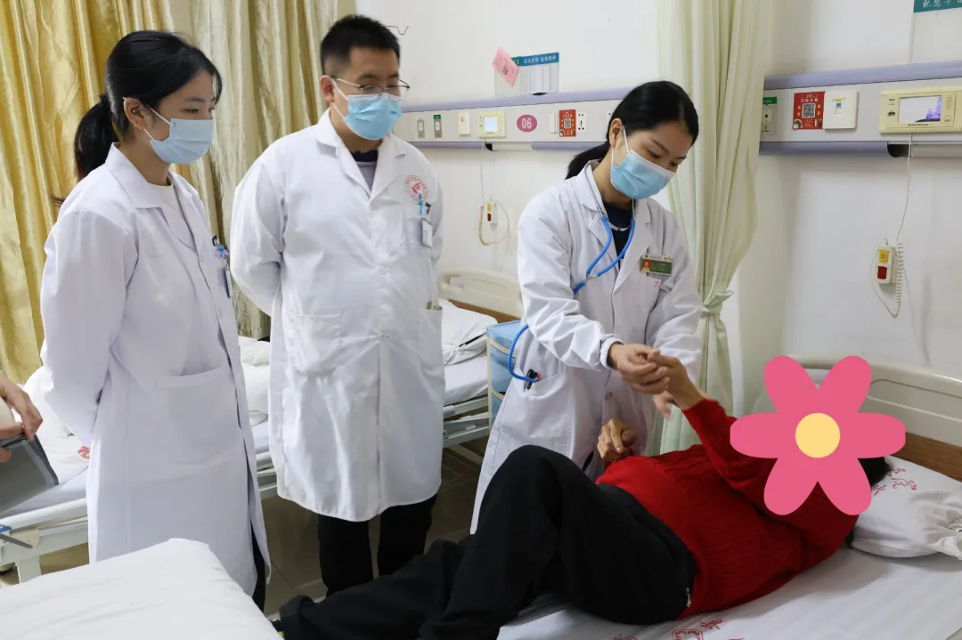 吴燕芹：以仁心为灯，照亮医者之路