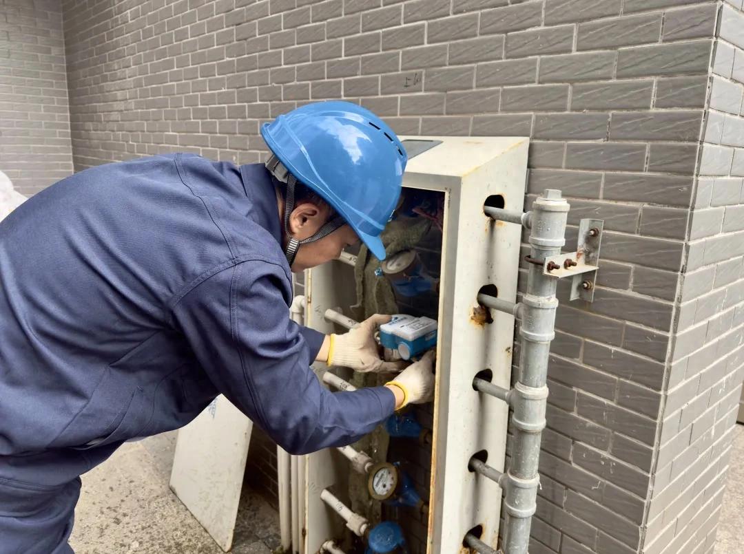 连城：高效推进超期水表轮换 筑牢民生供水“安心防线”