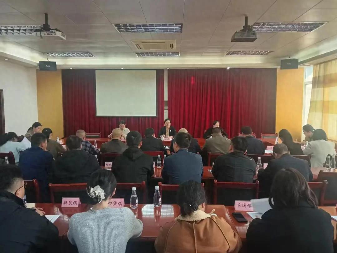 连城县校园安全工作会议暨校园及周边治安综合治理工作推进会召开