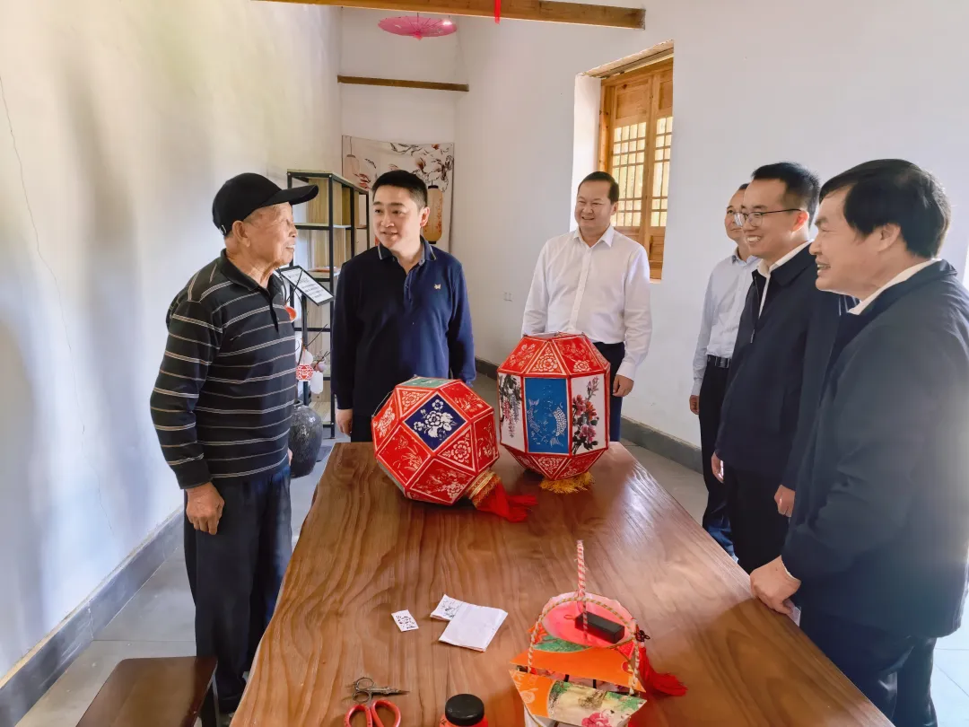 暂无图片