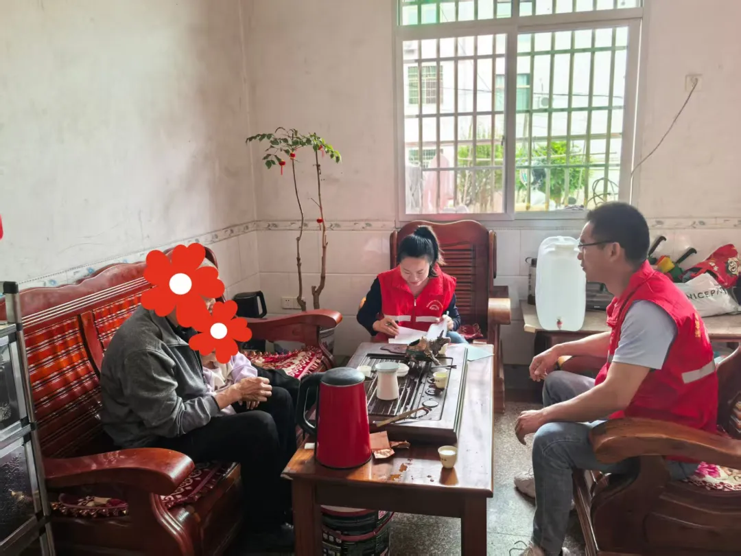【大爱龙岩·福莲冠豸】连城县民政局开展关爱留守困境儿童入户探访活动