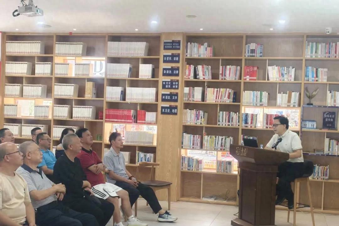一堂应对AI的文学创作讲座